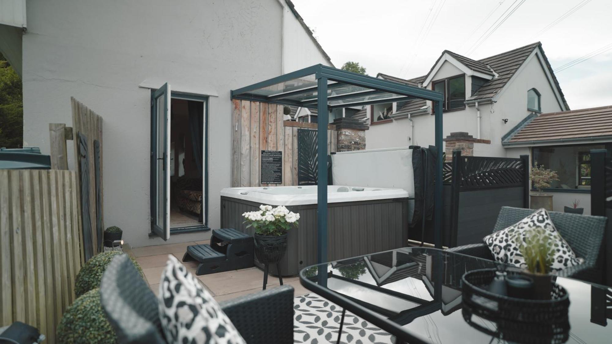Pen-Y-Worlod Cottages Abergavenny Extérieur photo